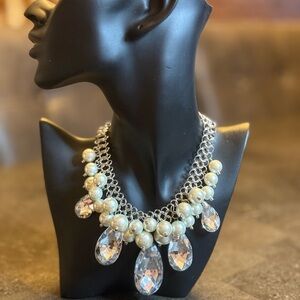 Elegant Silver and Pearl Necklace